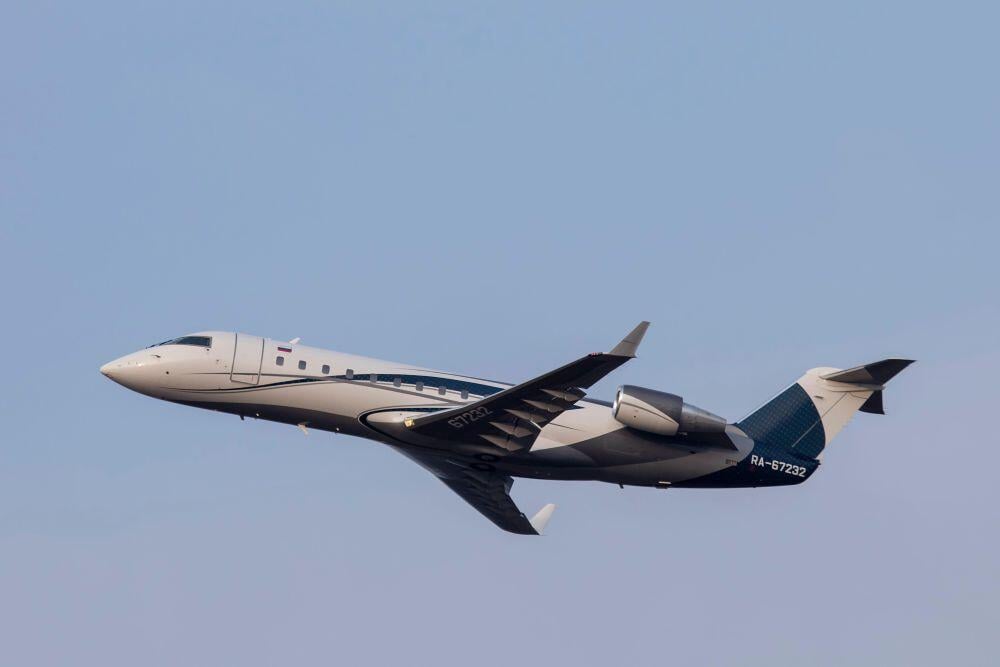 Bombardier Challenger 850 