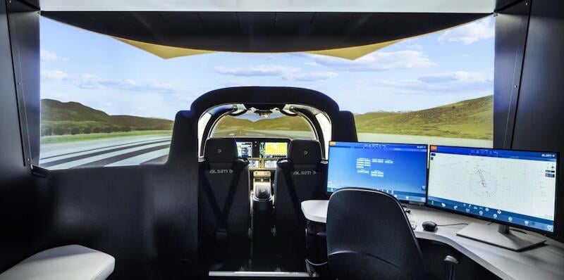 cirrus flight deck simulator