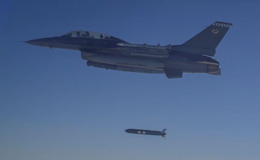 F-16 dropping a bomb