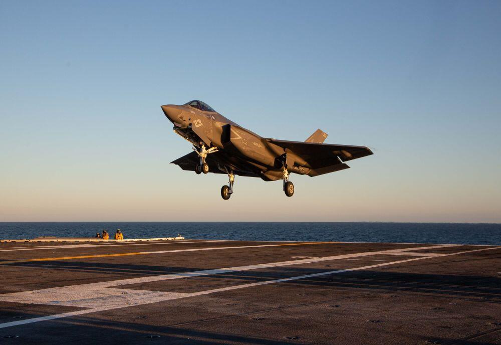 f35