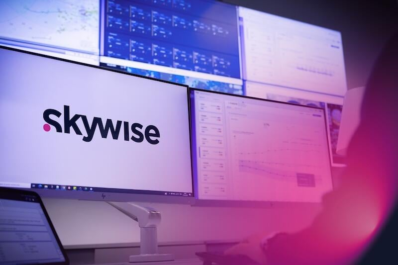 skywise logo pic on computer