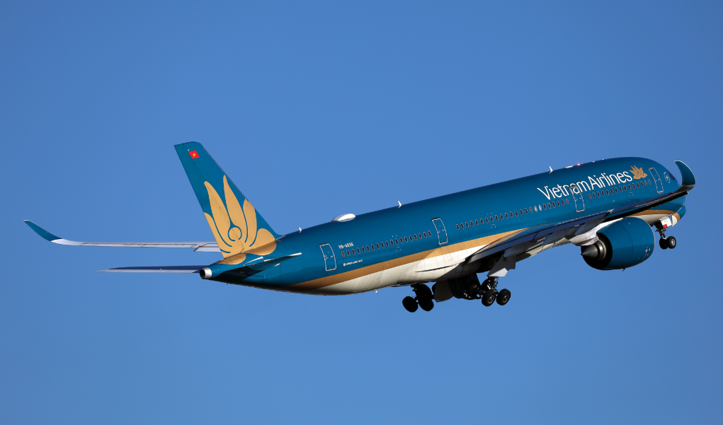 Vietnam Airlines A350-900
