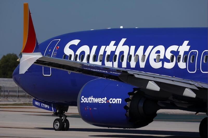 southwest 737-8