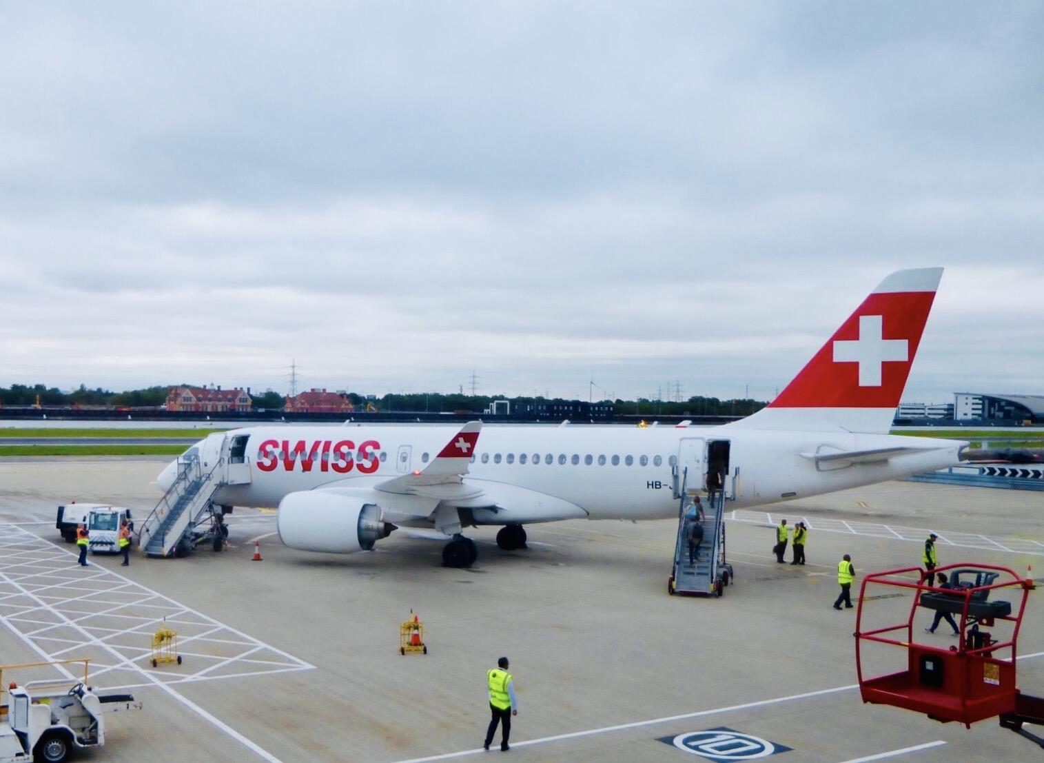 Swiss A220-100
