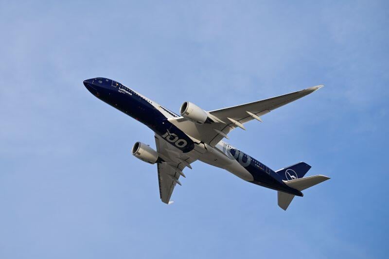 Lufthansa A350 in anniversary livery