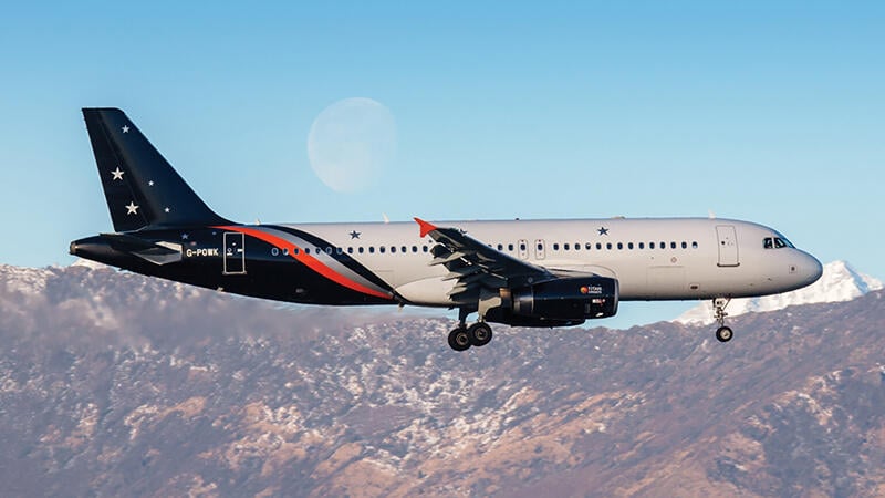 Titan Airways Airbus A320-233