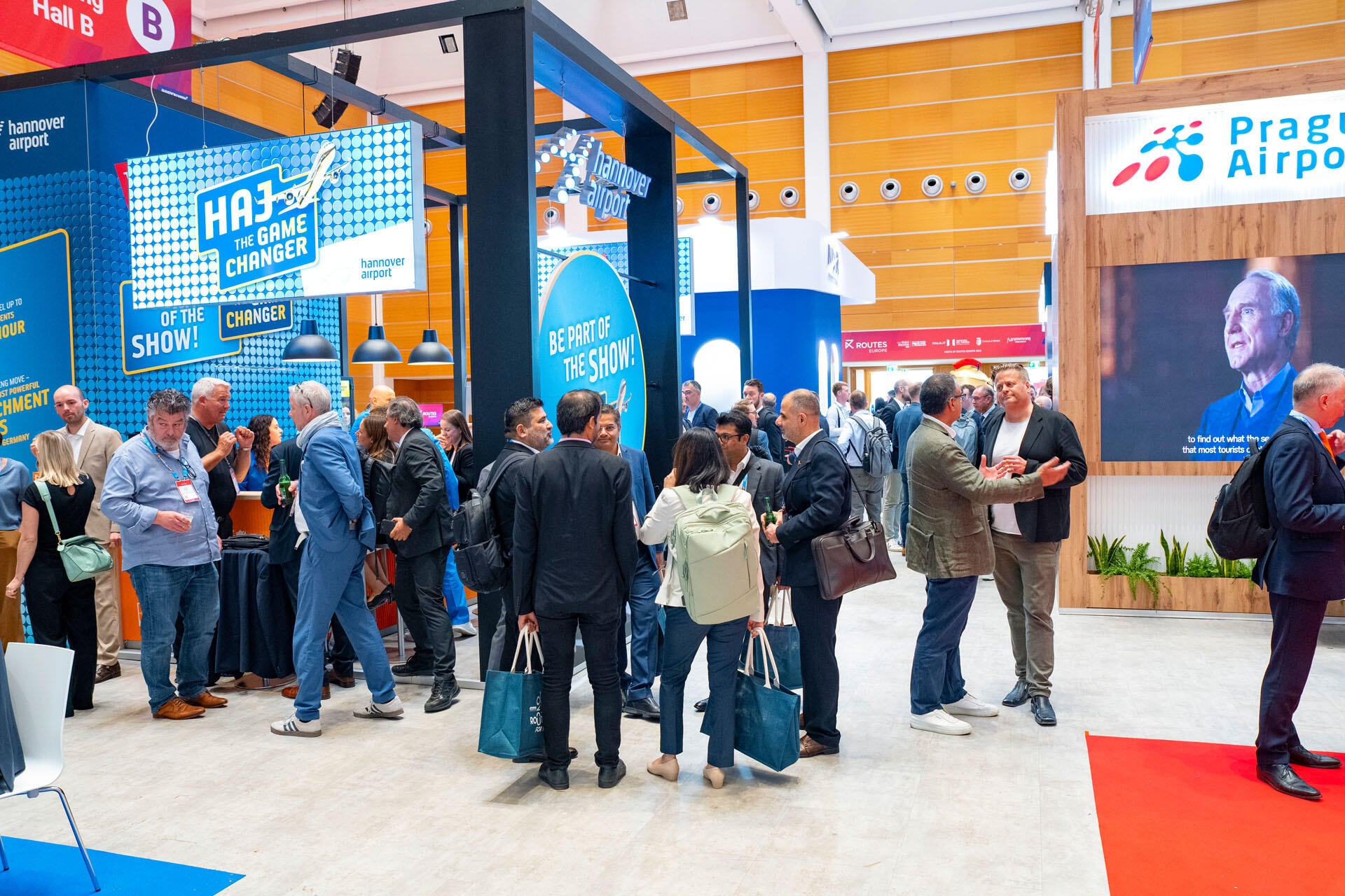 Delegates at the Exhibitor Networking