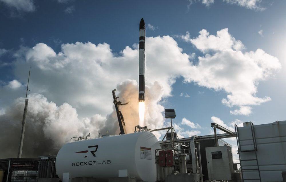 A Rocket Lab Electron rocket launches April 22, 2026 from Launch Complex-1 in Mahis, New Zealand, carrying the Kakushin Rising mission for the Japan Aerospace Exploration Agency. Credit: Rocket Lab