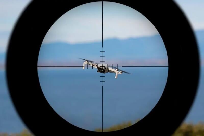 aircraft in the crosshairs of a target