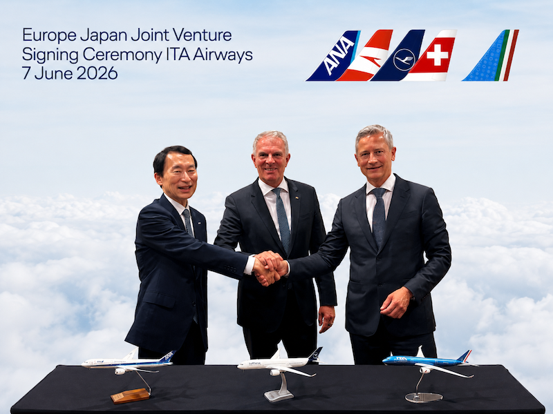 Left to right, Juichi Hirasawa (CEO and President of All Nippon Airways), Carsten Spohr (CEO of the Lufthansa Group) and Joerg Eberhart (CEO of ITA Airways)