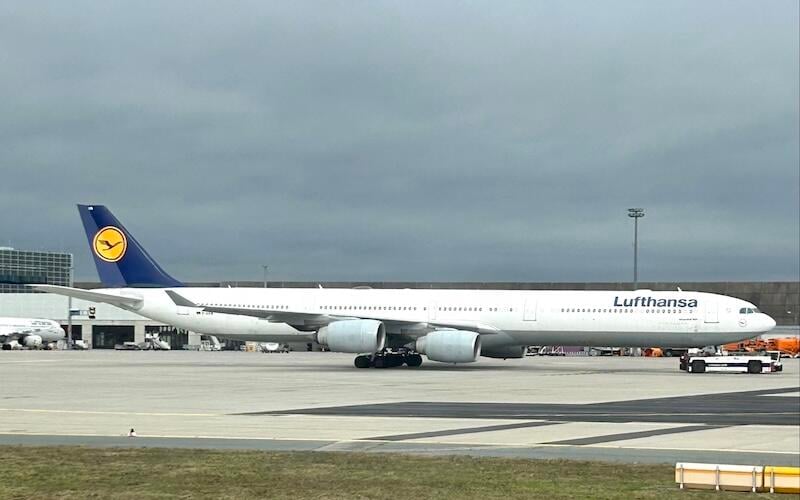 Lufthansa A340-600