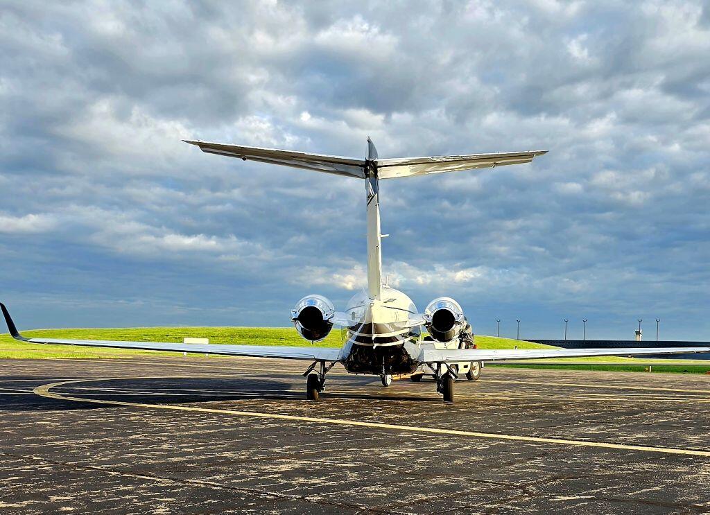 aircraft taxiing to runway in Wichita