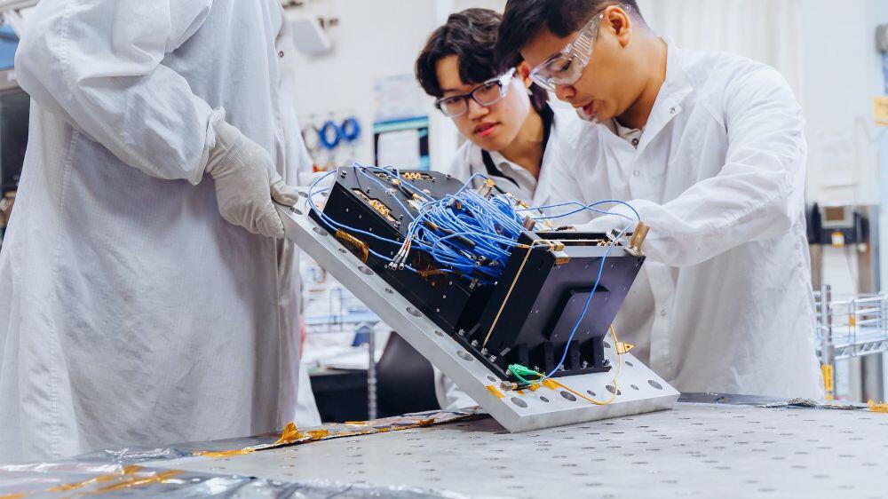 Q4S satellite is intended to demonstrate entanglement swapping in a small form factor Credit: Boeing