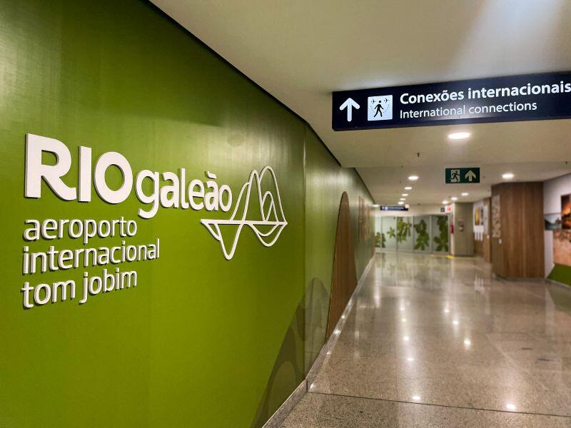 Rio airport sign