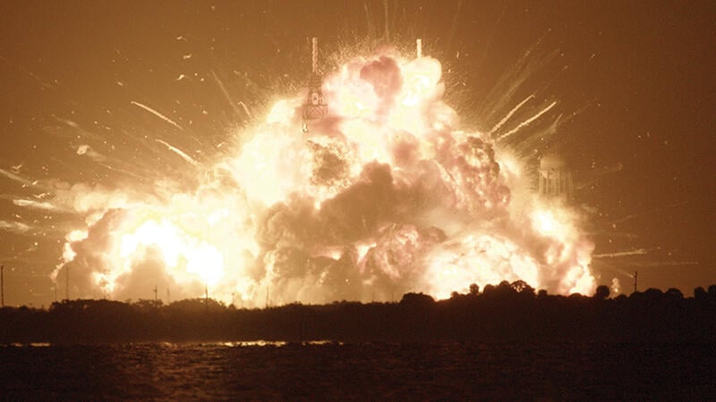 explosion of Blue Origin's New Glenn rocket