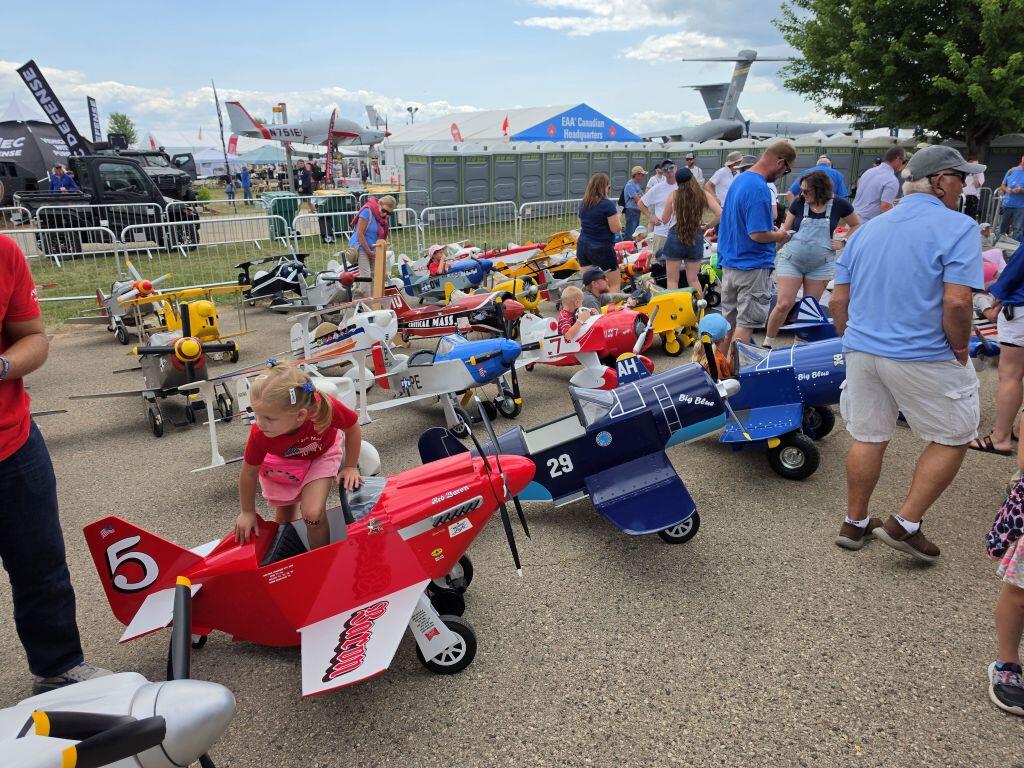 Kiddie Pedal Plane Parade