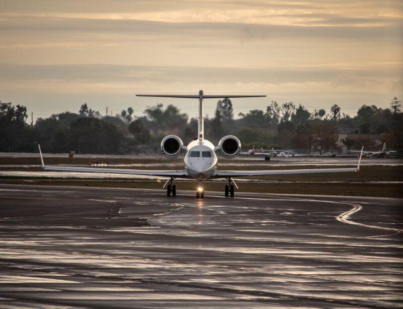 business jet 