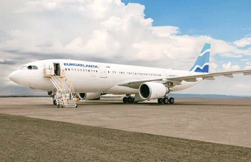 EuroAtlantic airways jet