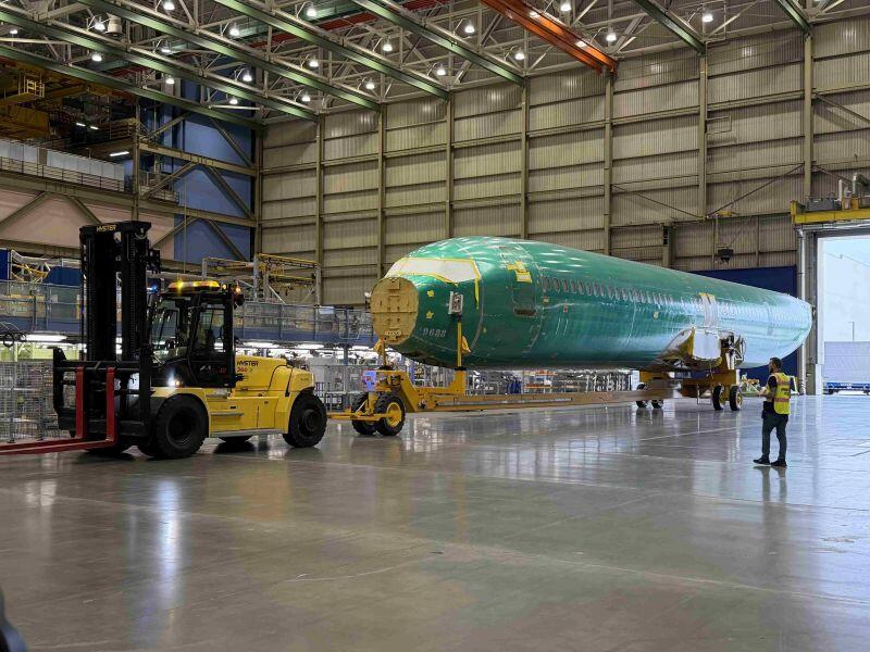 Everett 737-10
