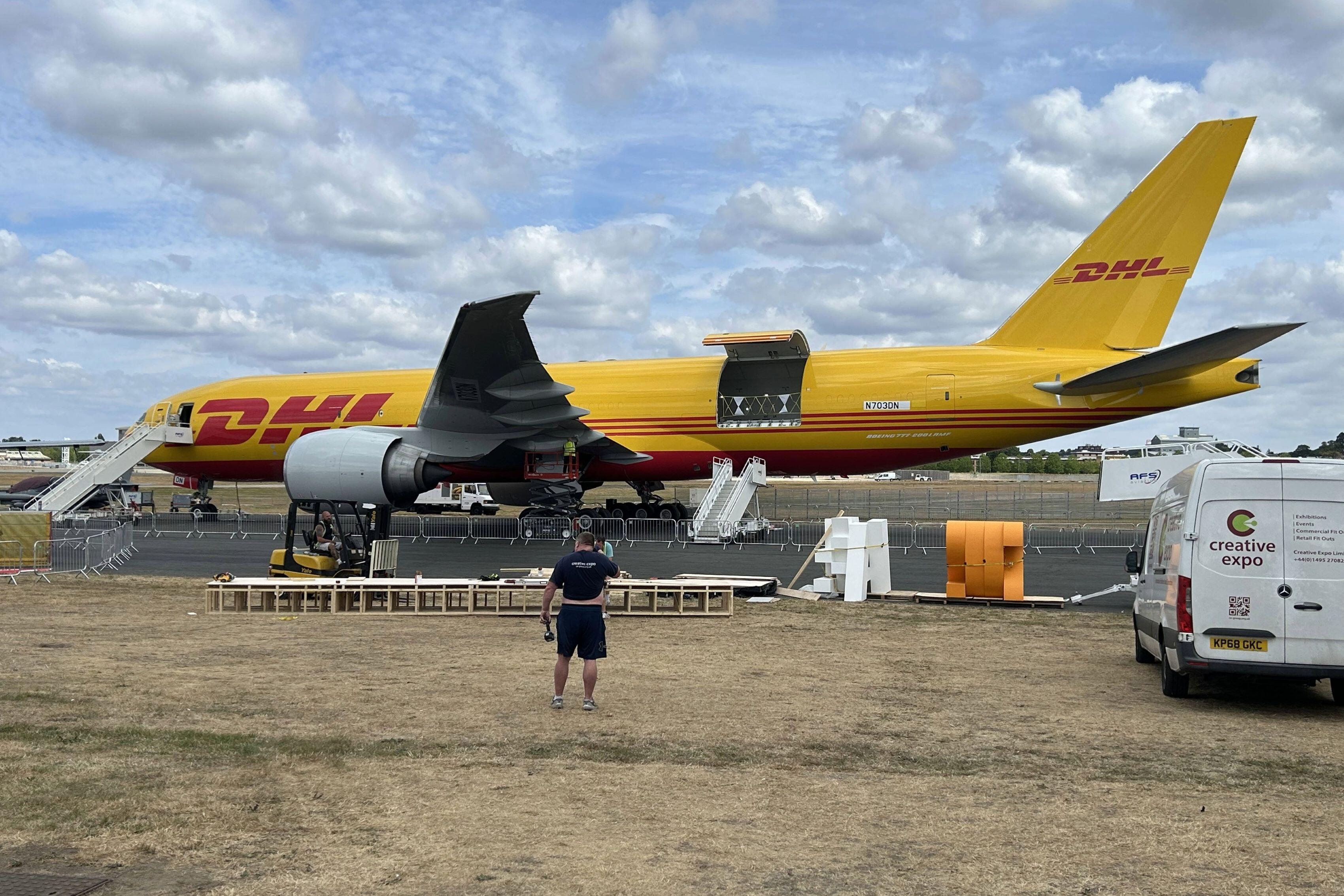 DHL Boeing 777-200LRMF