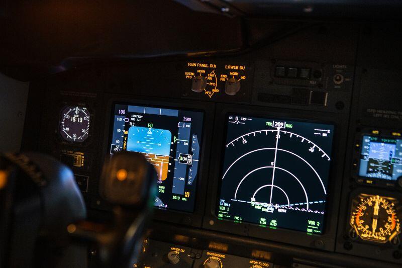 737-800 altimeter