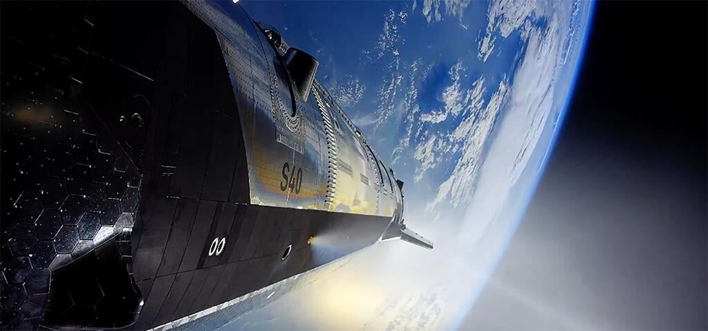 view of Earth from SpaceX Flight Test 13