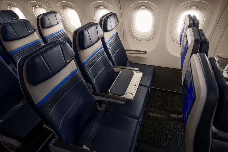 United A321XLR prem econ table