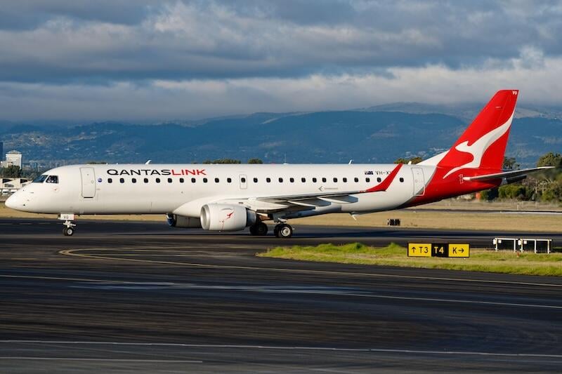 qantas link e190