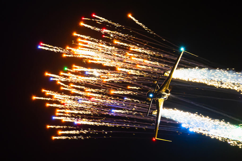 EAA AirVenture air display