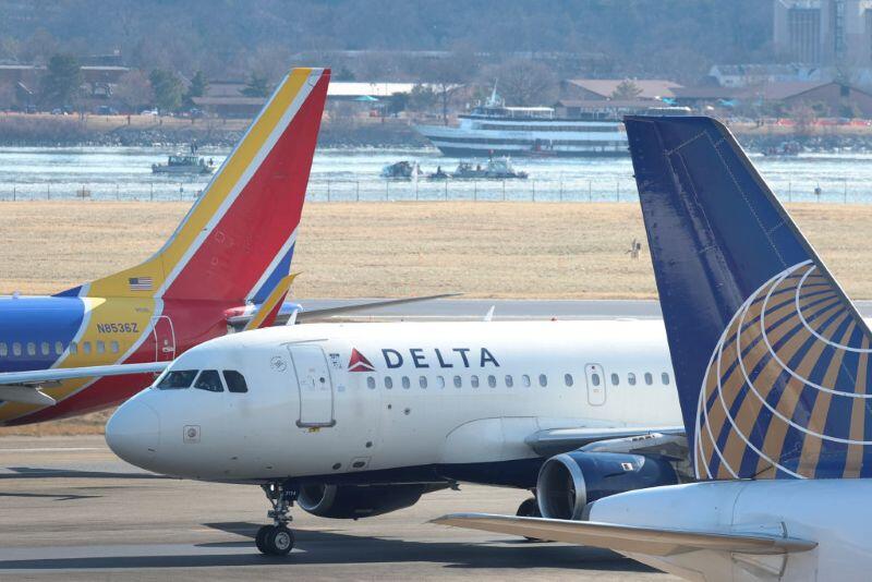 DCA SWA Delta UA