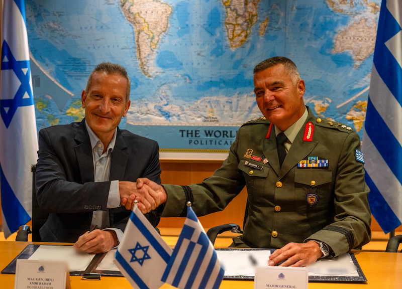 Director General of the Israel Ministry of Defense, Maj. Gen. Amir Baram (left) and Greek General Director of the General Directorate for Defence Investments and Armaments Maj. Gne. Ioannis Bouras (right).