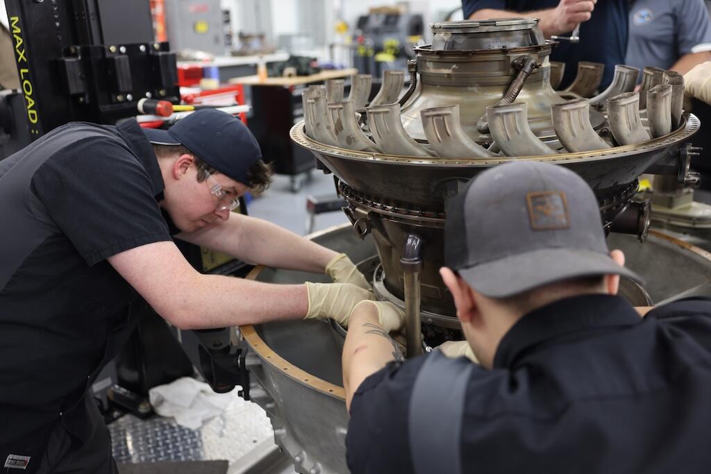 Duncan Aviation PW300 diassembly