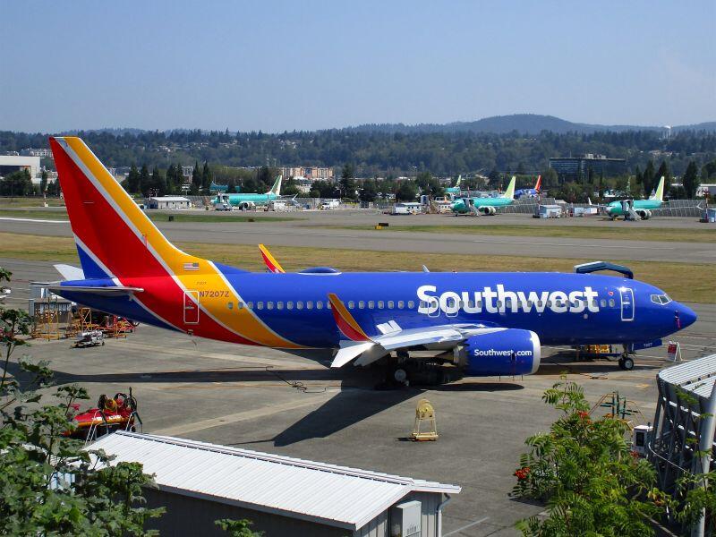 Southwest 737-7