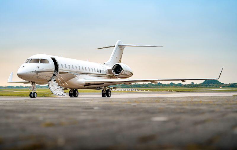 Air Charter Service 