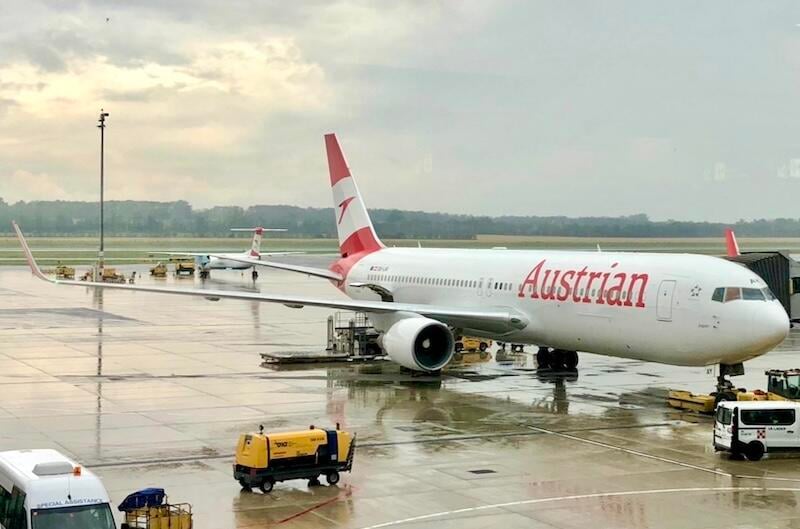 austrian airlines aircraft