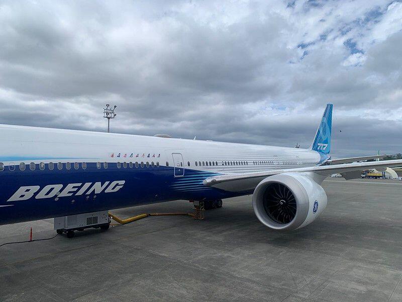 Boeing 777-9