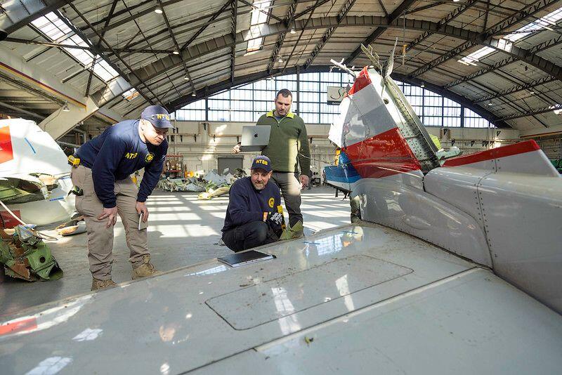 DCA crash NTSB investigators Feb 7 2025