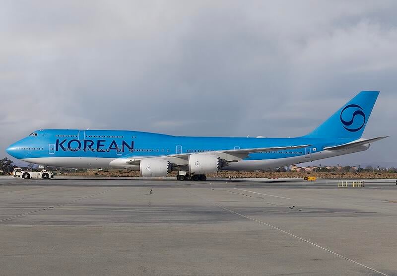 Korean Air 747-8