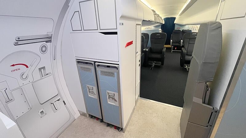 ATR 72 cabin
