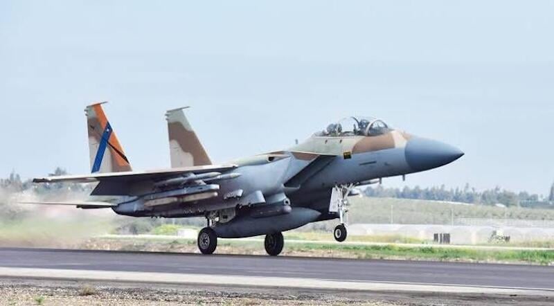 boeing F-15I ra-am fighter jet