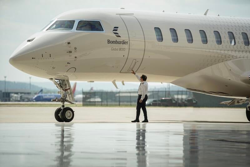 Bombardier Global 8000