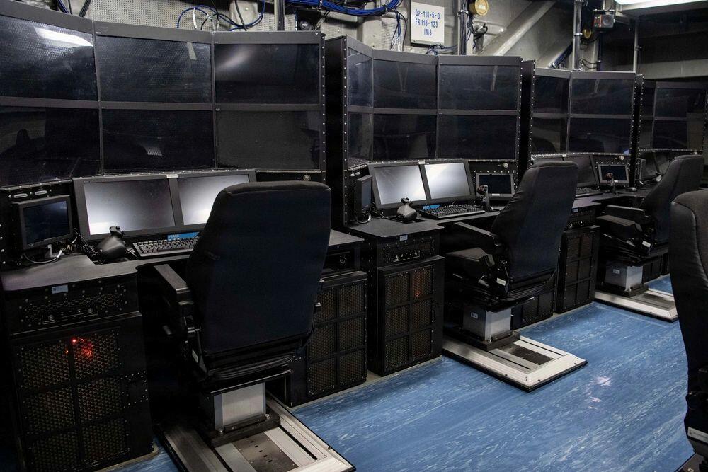MD-5 ground control station. Credit: U.S. Navy