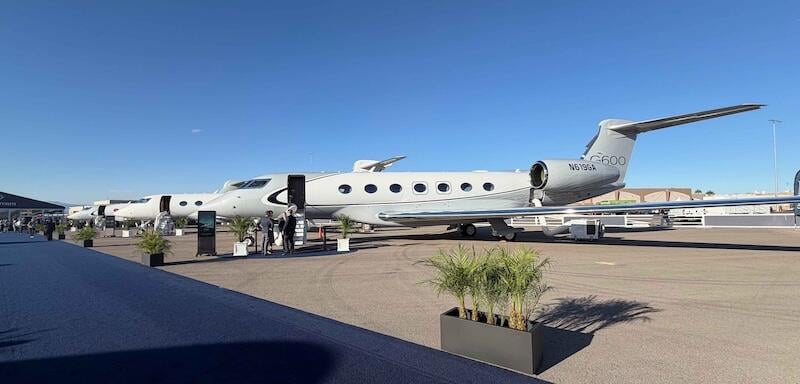 gulfstream g600 aircraft in a lineup