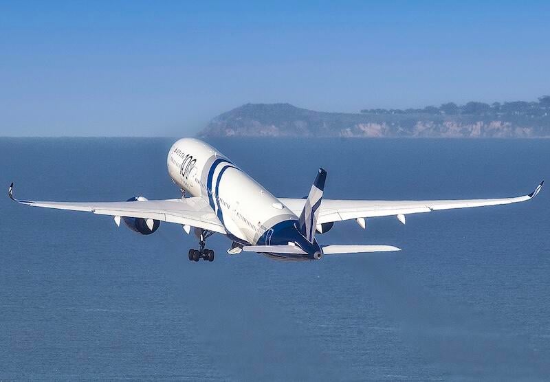 Delta A350-900 takes flight