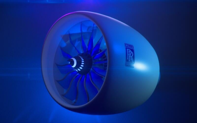 UltraFan 30 graphic