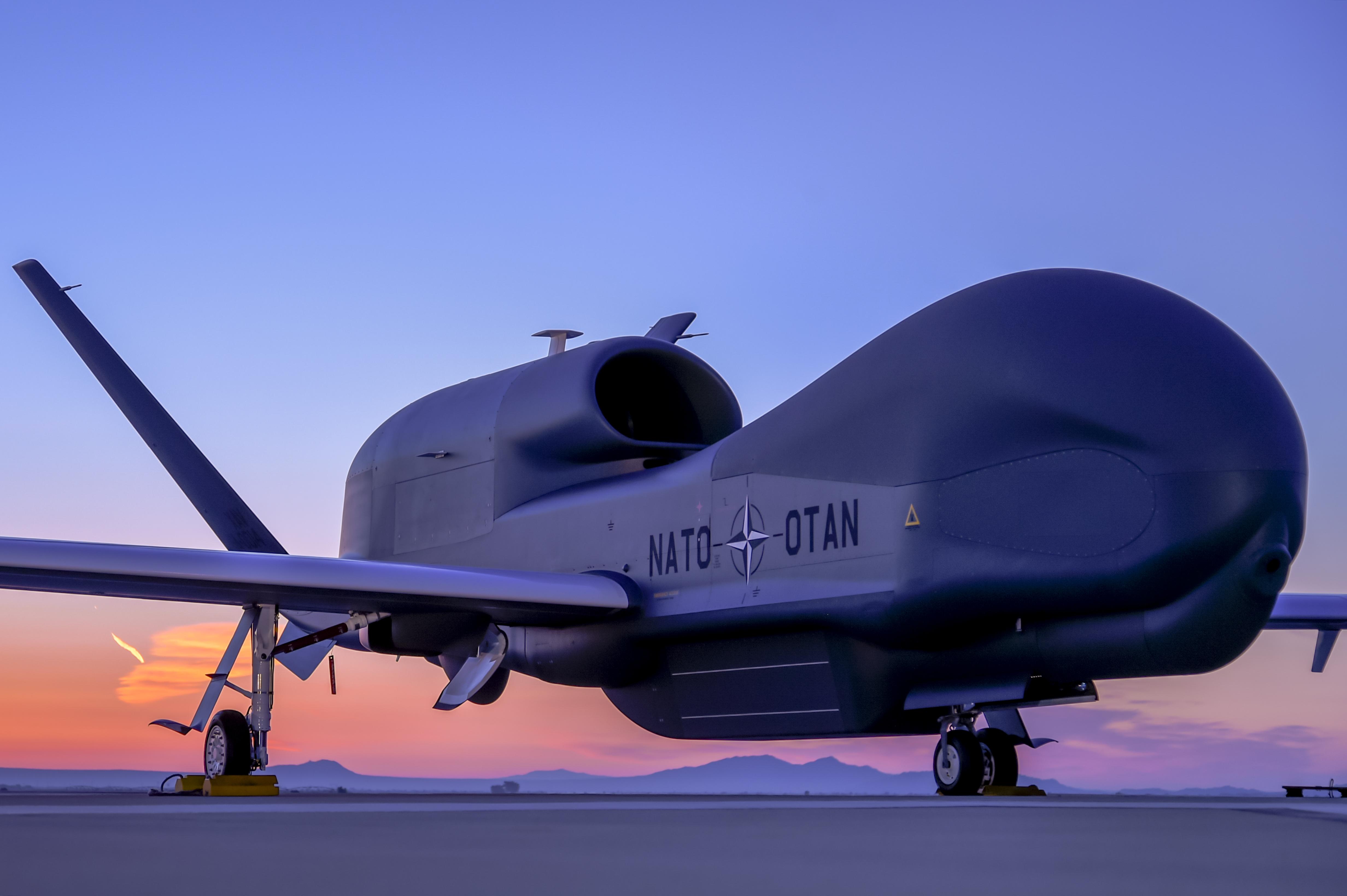 Rq 4b global hawk фото