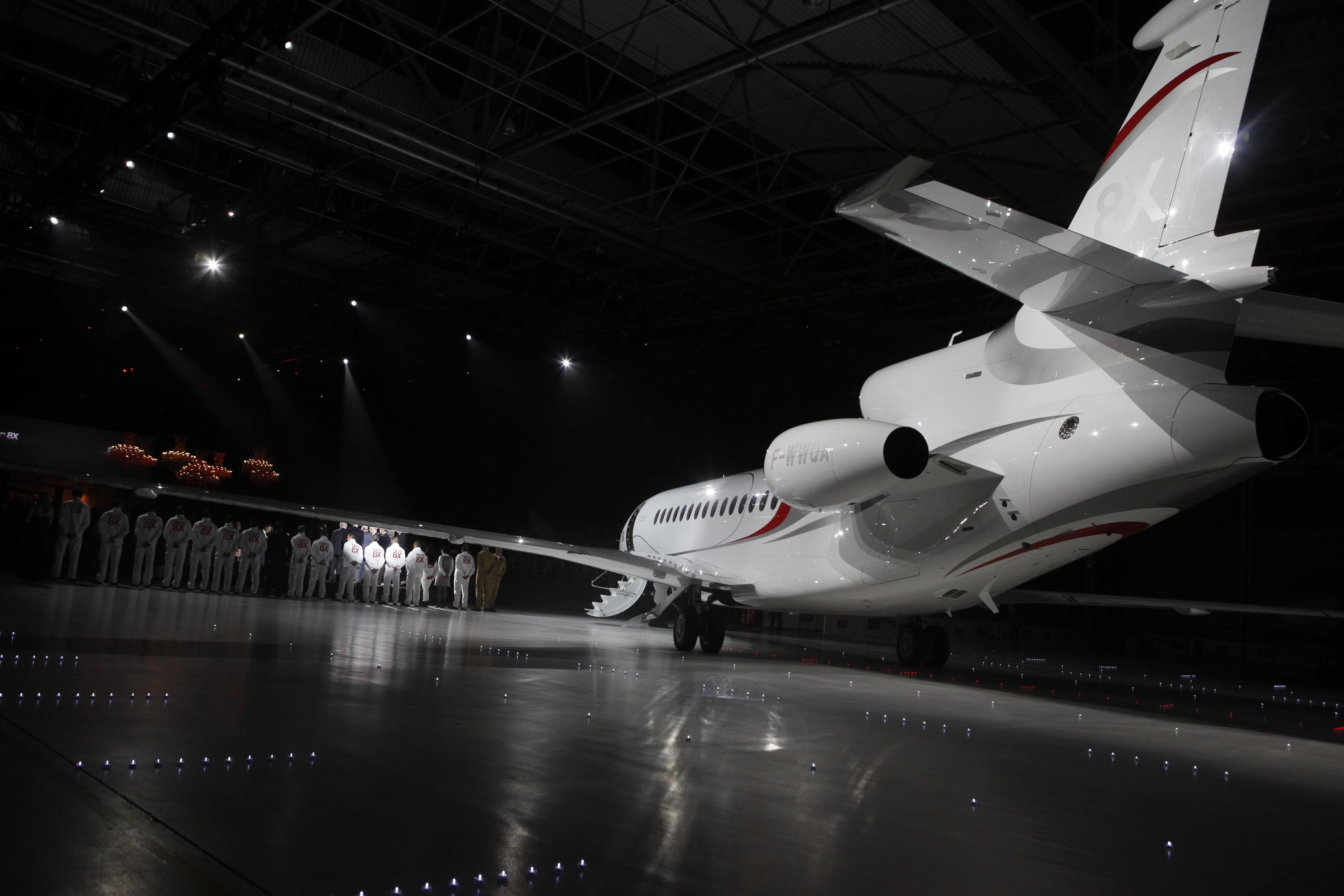 Falcon 8x