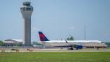 delta jet at Austin airport