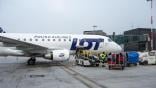 LOT polish airlines 737