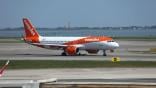 easyjet a320 at venice airport